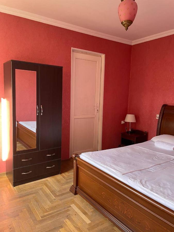 Guest House Zemeli Tbilisi Exterior foto