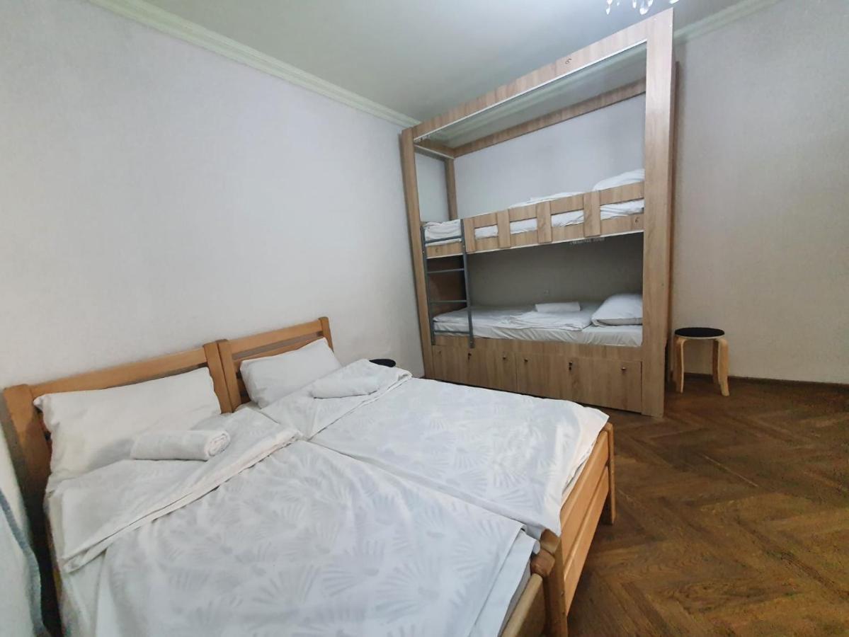 Guest House Zemeli Tbilisi Exterior foto